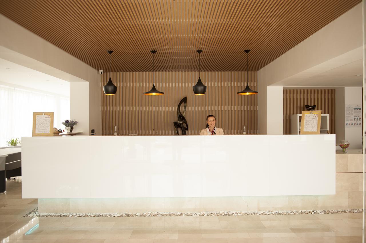 Aqvatonic Hotel - Steaua De Mare Западен Ефорие Екстериор снимка