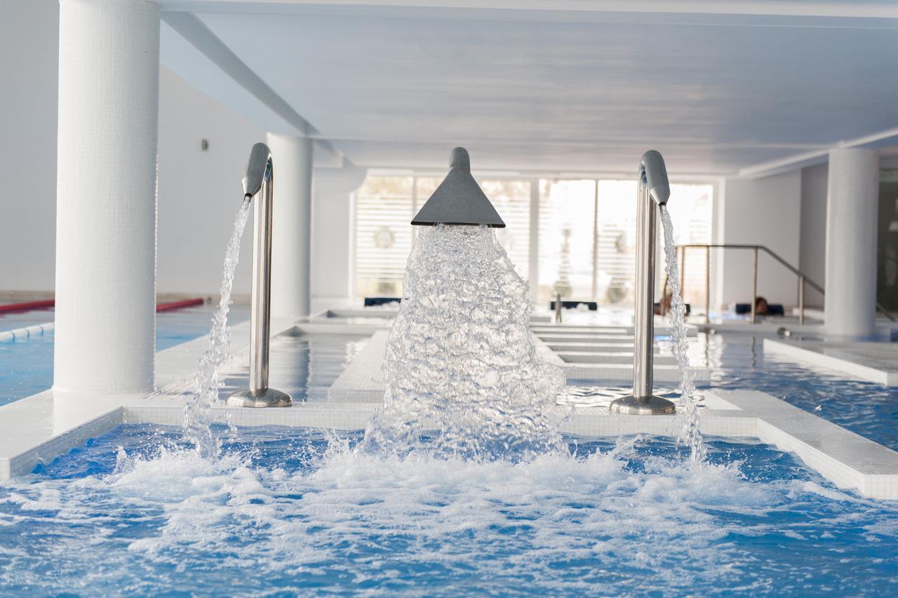 Aqvatonic Hotel - Steaua De Mare Западен Ефорие Екстериор снимка